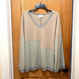 Andre By Unit Women’s Color-block Sweater size Large